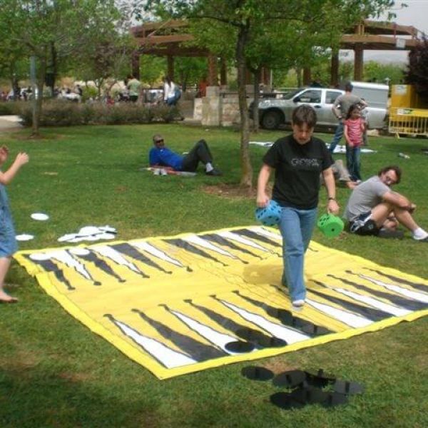 משחקי ענק להורים ולילדים